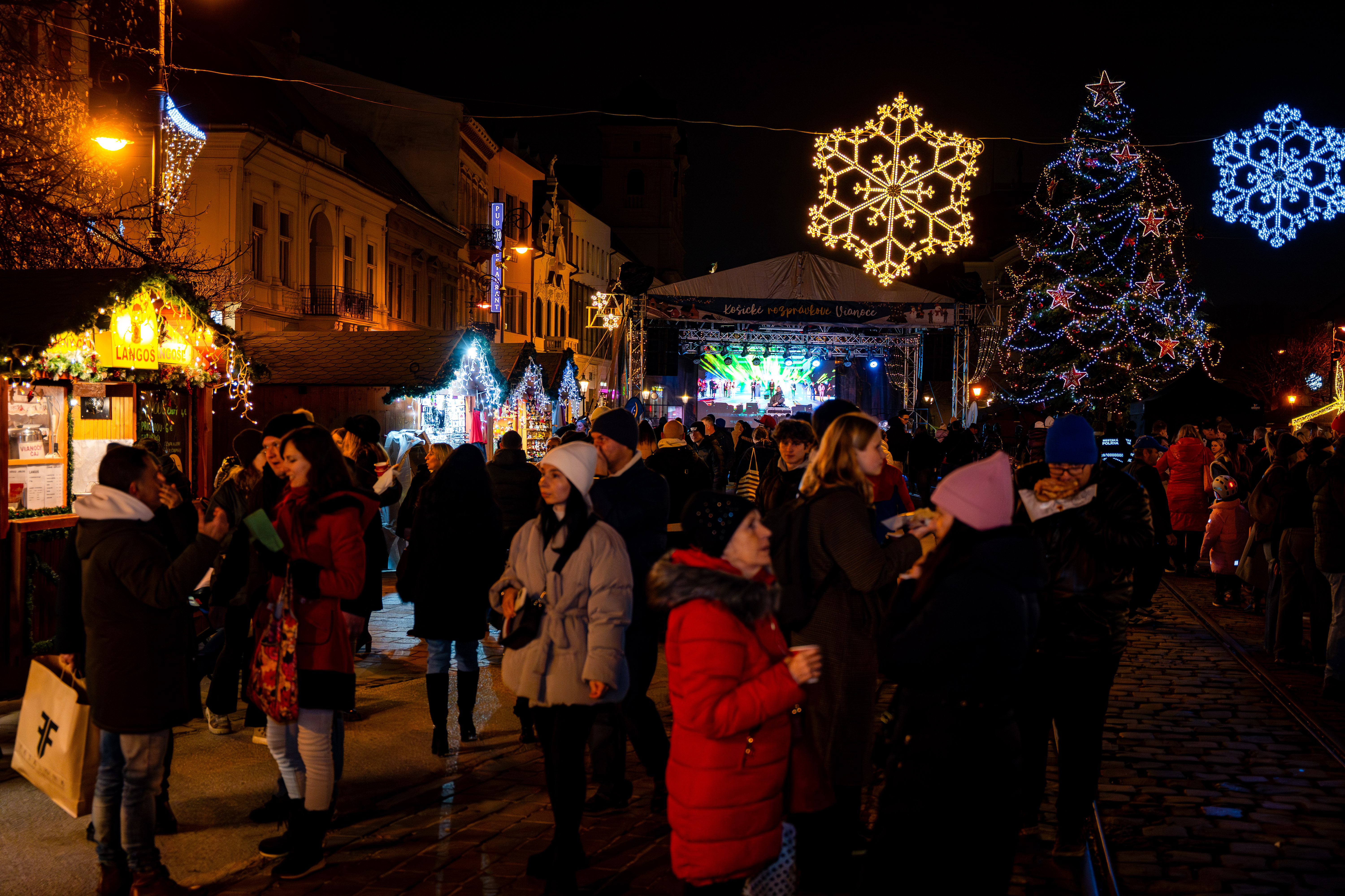 Slavnostne otvorenie Kosickych rozpravkovych Vianoc 2025 a primatorsky punc-110